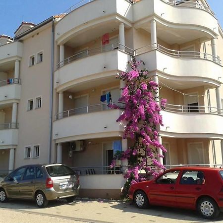 Apartments Angie Biograd Na Moru Bagian luar foto
