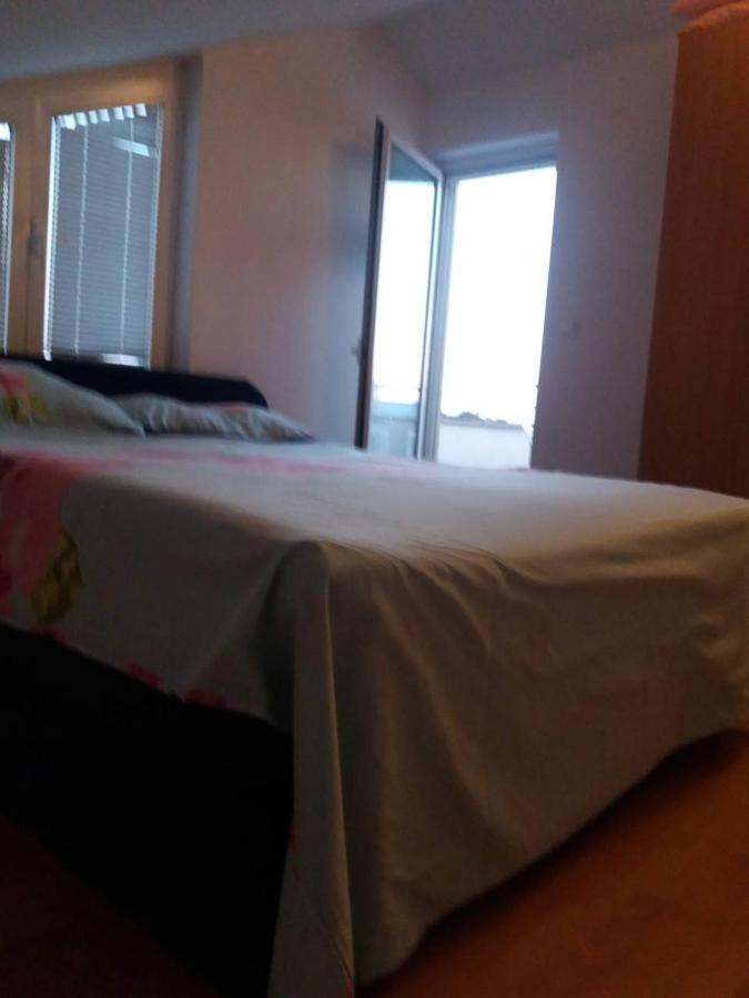 Apartments Angie Biograd Na Moru Bagian luar foto