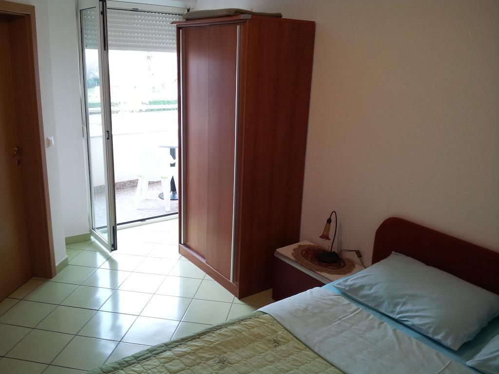 Apartments Angie Biograd Na Moru Ruang foto