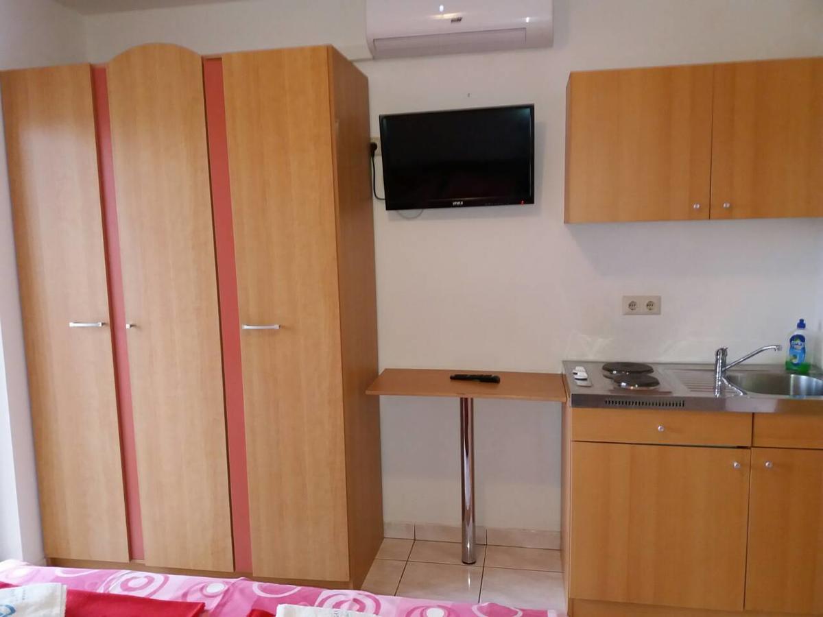 Apartments Angie Biograd Na Moru Bagian luar foto